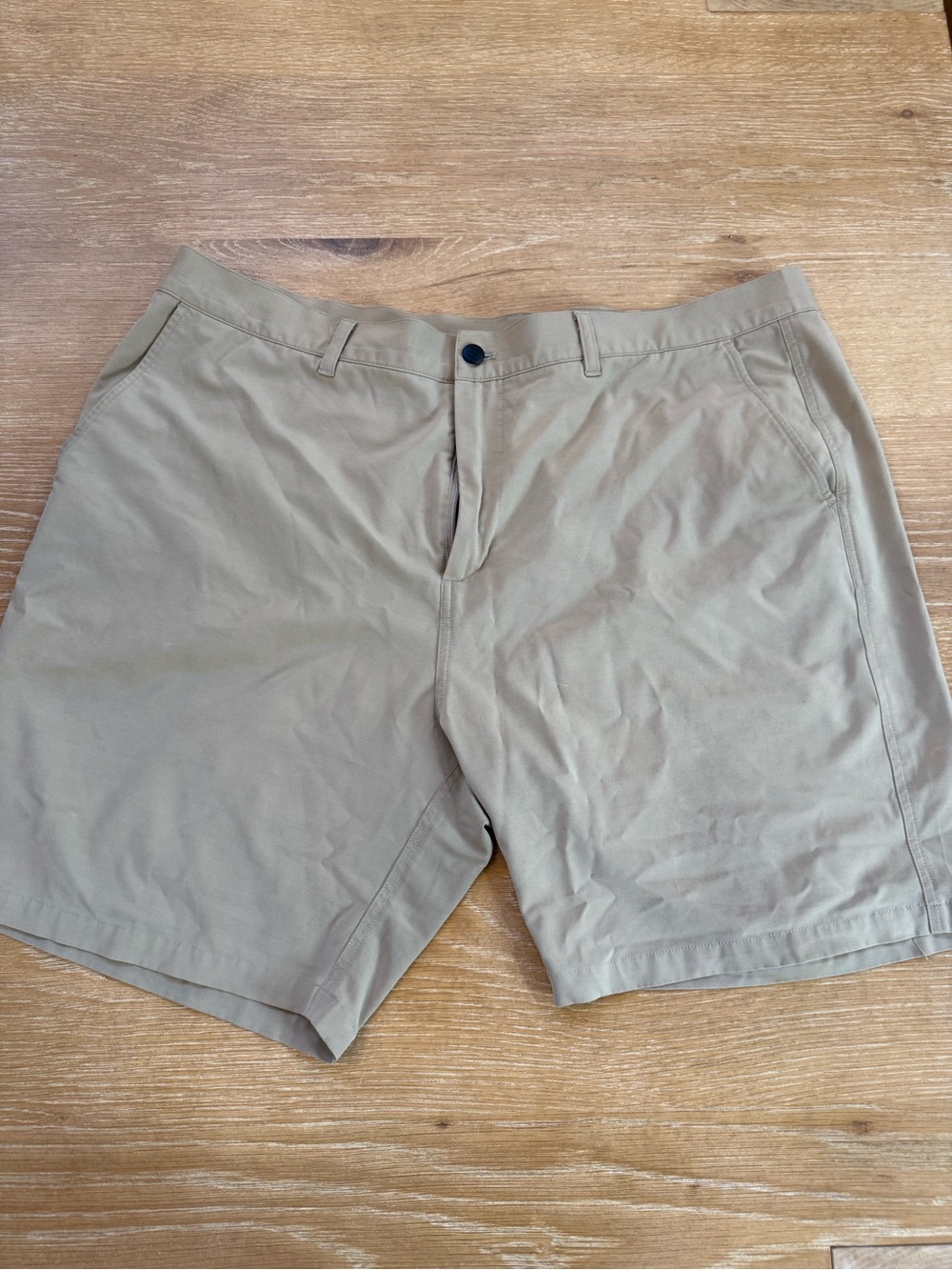 Free Fly Apparel Men’s Tan Flat Front Shorts